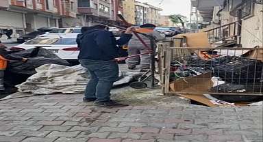 Sultangazi'de zabıtayla kağıt toplayıcısı arasında gerginlik