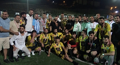 Arnavutköy Horasanlılar Derneğinin düzenlediği futbol turnuvası muhteşem final maçıyla son buldu