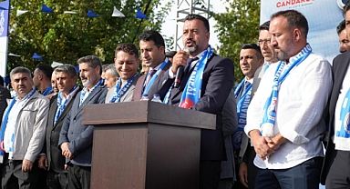 ARNAVUTKÖY'DE ERZURUM RÜZGARI ESTİ