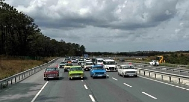 Arnavutköy'de Nostaljik Otomobil Fuarı Renkli Anlara Ev Sahipliği Yaptı