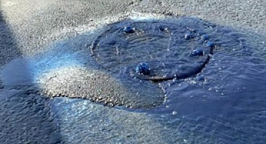 İstanbul'da Mavi Atık Su Taşkını