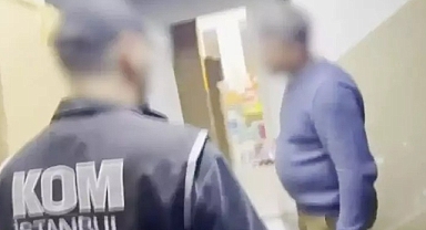 Fatih’te 2 depoya yapılan operasyonda 50 milyon lira değerinde kaçak oyuncak ele geçirildi