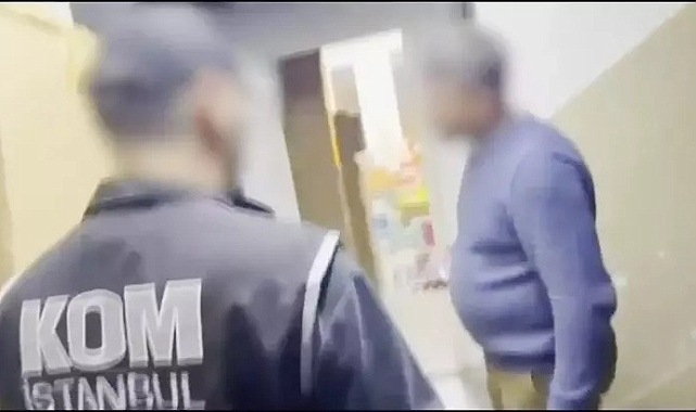 Fatih’te 2 depoya yapılan operasyonda 50 milyon lira değerinde kaçak oyuncak ele geçirildi